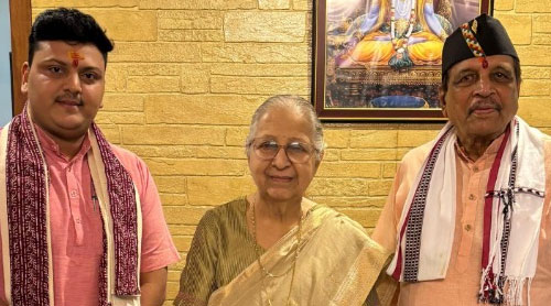 Courtesy Meeting with Smt. Sumitra Tai Mahajan Ji Former Speaker of Loksabha in Indore