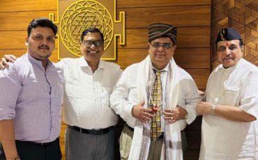 Felicitation of Shri. Mahesh Makhija, Chairman & Managing Director of QMS Medical Allied Services Ltd