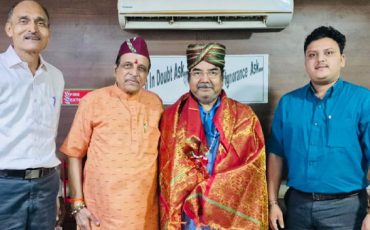Felicitation of Shri Nirmalendu Sil, Director of UNESONS ENGINEERING AND FABRICATIONS PRIVATE LIMITED